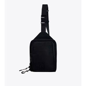 BEIS ‘The Sport Sling’